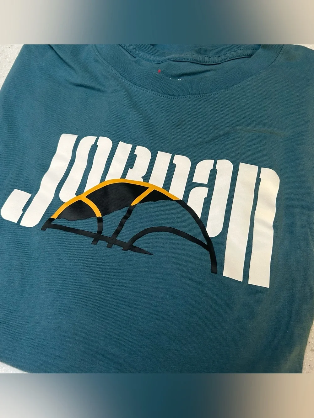 ✨ Jordan Teal Basketball Logo Long Sleeve T Shirt Men’s Large